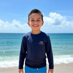 NWOT Bassdash UPF 50+ Blue Long Sleeve Fishing Shirt Boys Youth M / Big Kid